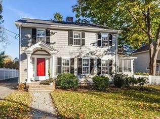 36 Pinewood Rd, Needham, MA 02492