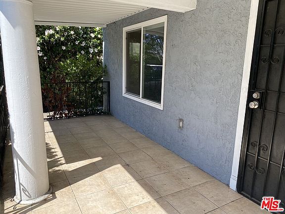 4th image of 5547 Romaine St