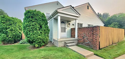 23593 Stonehenge Blvd Photo 1