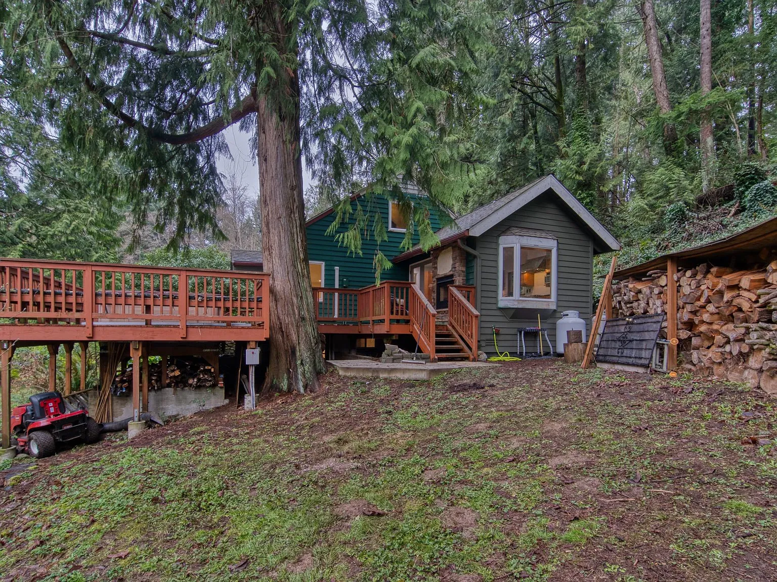 2 bed, 2324 sqft, $3,500 — Photo 2