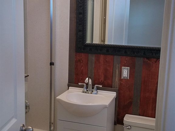 2nd image of 1820 O St APT 05