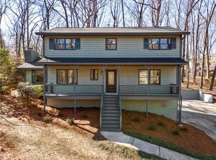 117 Holt Rd NE, Marietta, GA 30068