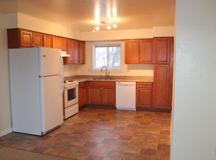 8861 Cordell Cir, Anchorage, AK 99502