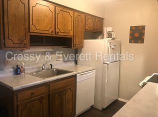 937 S 3rd St, Niles, MI 49120