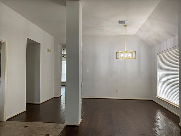 2nd image of 22502 Bristolwood Ct