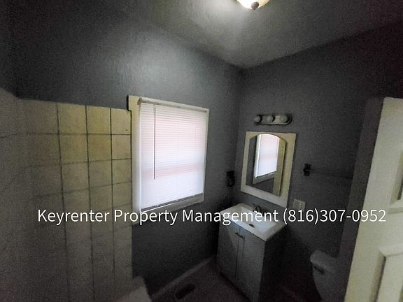 5th image of 1601 E 43rd St