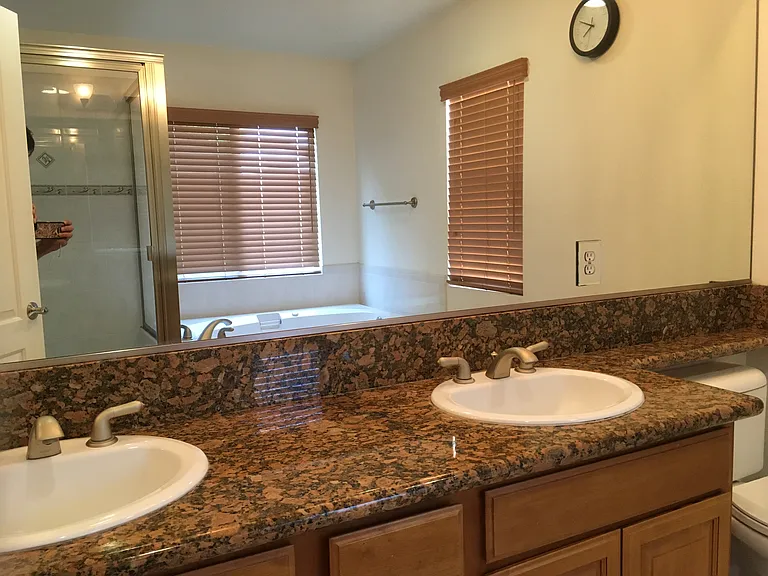 5326 Peck Rd — Photo 20