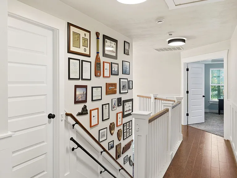 1041 Scenic Blvd — Photo 30