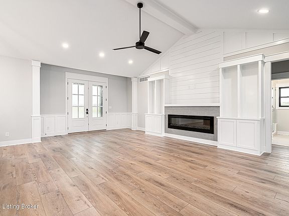 4th image of 291 Dalton Dr