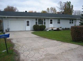 702 9th St, Manvel, ND 58256