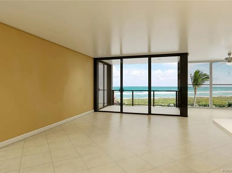 10410 S Ocean Dr #308 — Photo 2