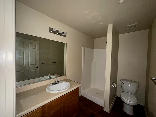 PM-044 1765 Central Avenue — Photo 3