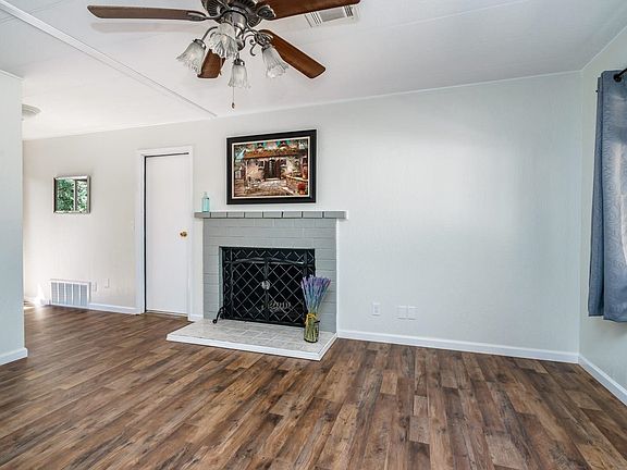 4th image of 21742 El Oso Way