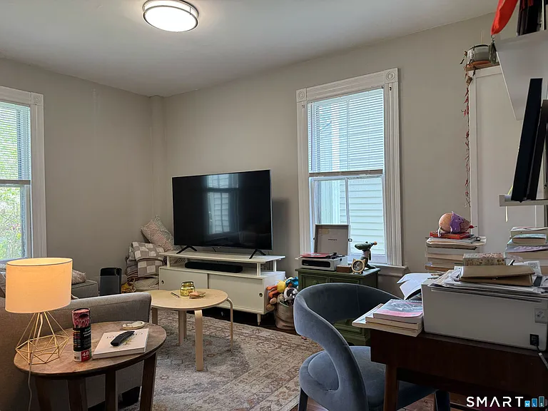 215 Willow St #1 — Photo 4