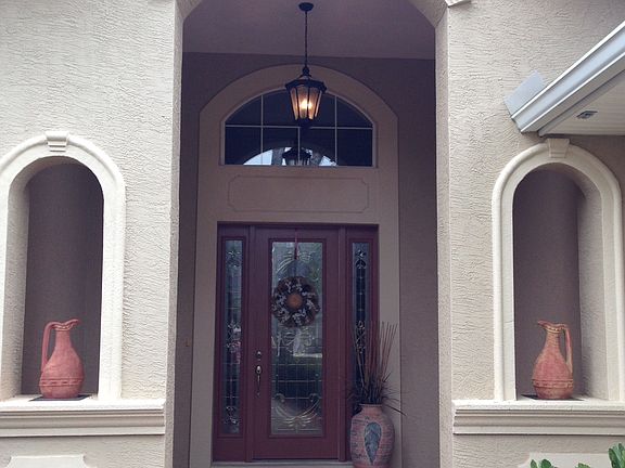 3rd image of 6 Laura Ct