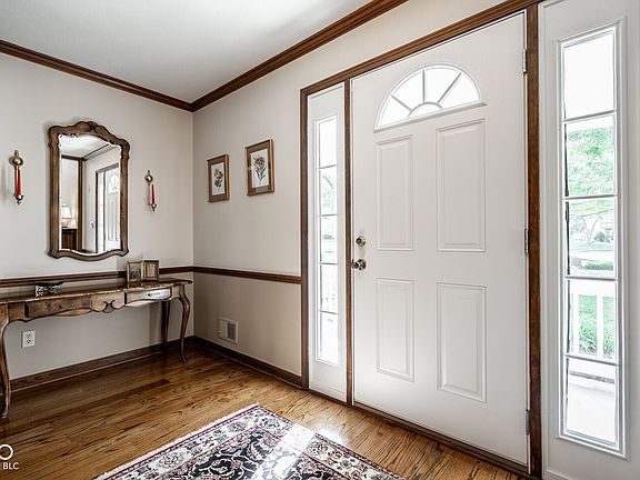 4th image of 12222 Castle Ct