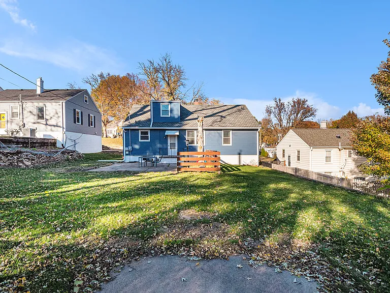 5817 Hickory St — Photo 17