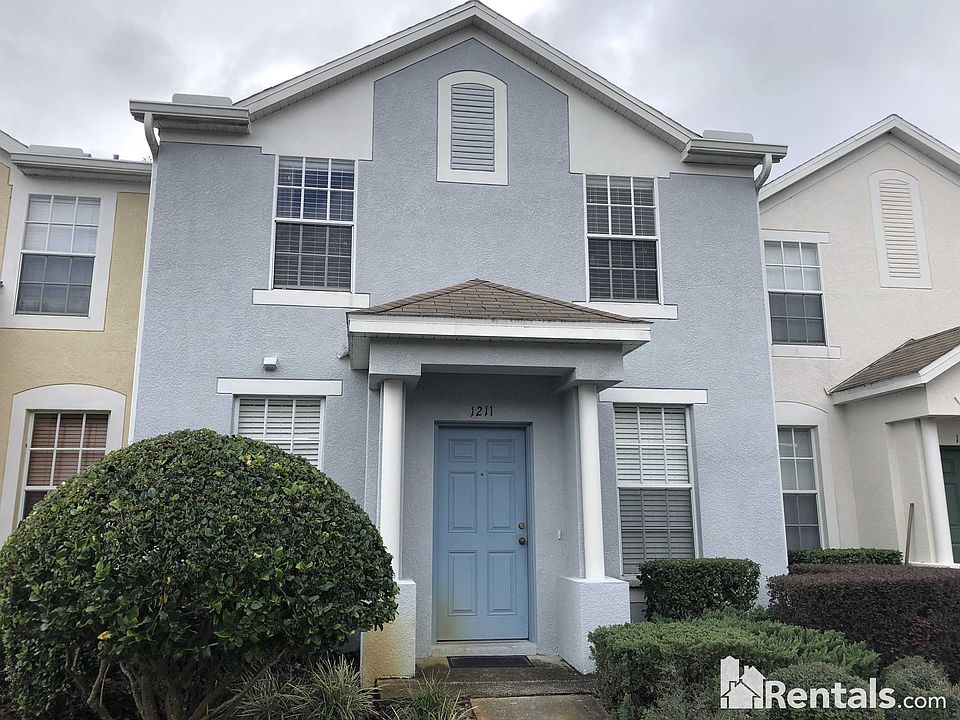 1st image of 1211 Baronscourt Dr