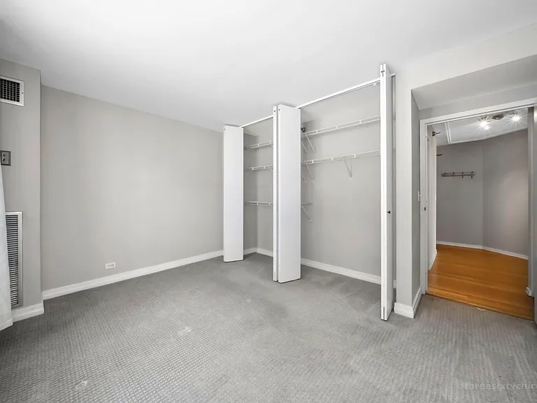 401 E Ontario St #409 — Photo 27