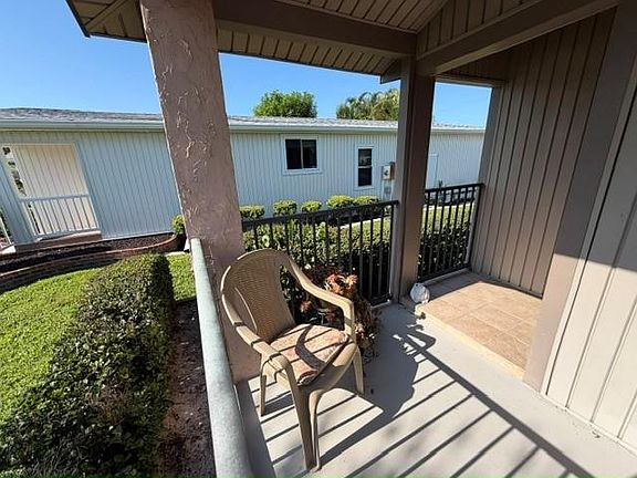 3rd image of 1103 La Paloma Blvd #1103