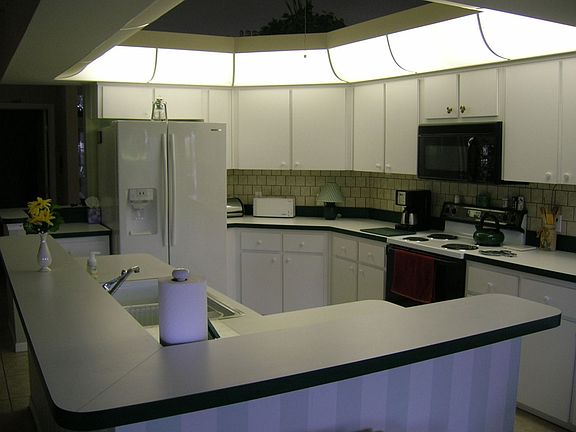 5th image of 9031 Irondale Ln