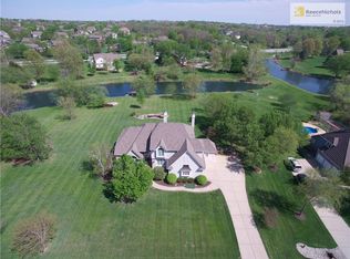 14821 Melrose St, Overland Park, KS 66221