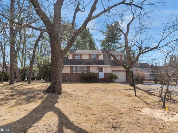 265 Edinburg Rd, Trenton, NJ 08619