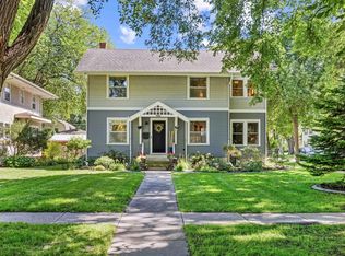 1122 7th St S, Fargo, ND 58103