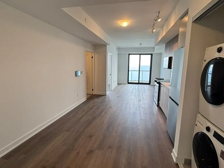 2075 Lakeshore Rd #2105 — Photo 15