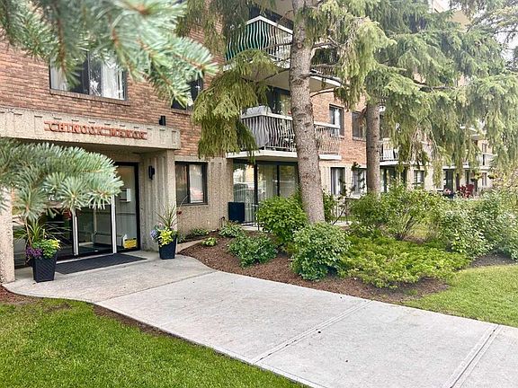 2nd image of 521 N 57th Ave SW #408