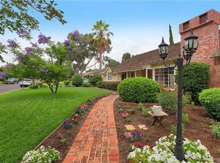 6916 Chisholm Ave, Van Nuys, CA 91406
