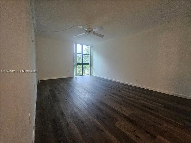 1101 River Reach Dr #418 — Photo 19