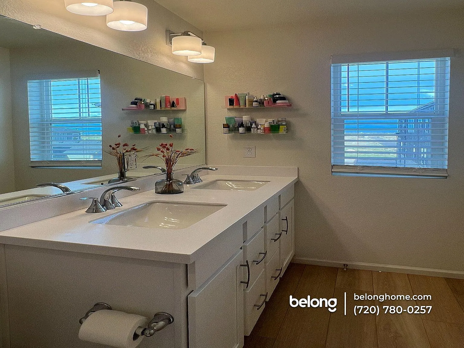 3 bed, 2.5 bath, 1721 sqft, $3,095 — Photo 3