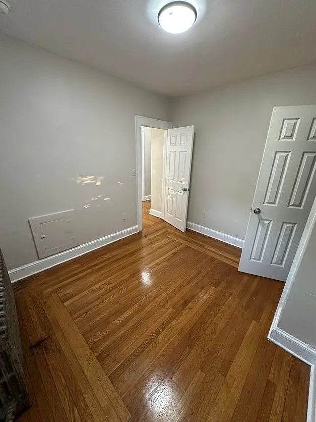 2 bed, 1000 sqft, $1,449 — Photo 4