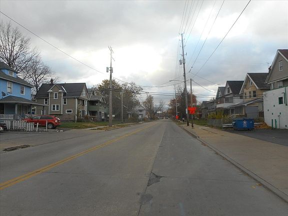 4th image of 1173 E 123rd St