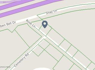 102 Rose Ln, Matamoras, PA 18336