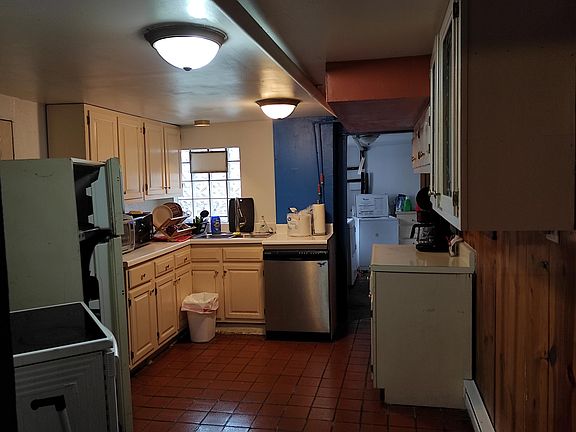 Downstairs Kitchen