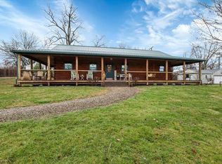 13676 Pine Rd NE, Thornville, OH