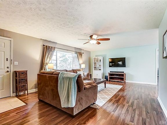 5th image of 2269 Cherry Oak Dr