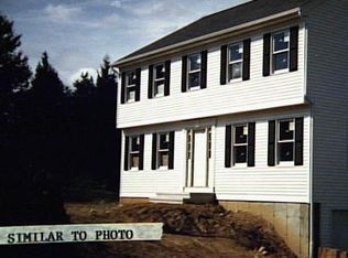 11A Narragansett Rd, Newtown, CT 06482