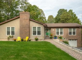 25 Garden Pl, Beacon, NY 12508