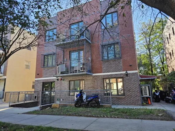 108-38 41st Avenue image 17 of 17