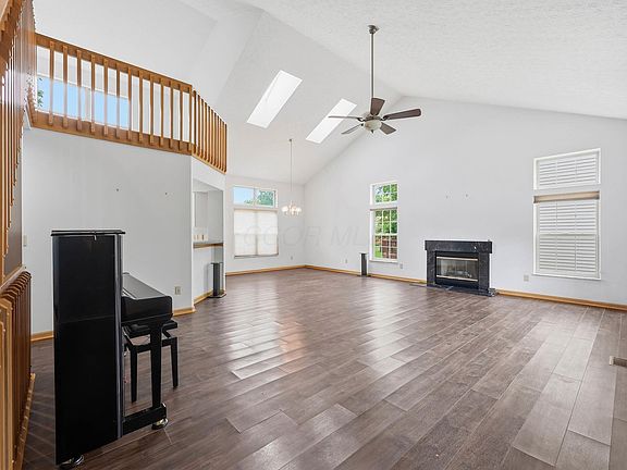 5th image of 5872 Haddler Ct