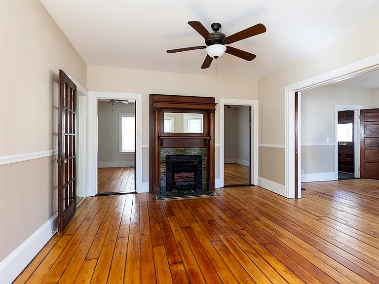 18 Meader St #1 — Photo 9