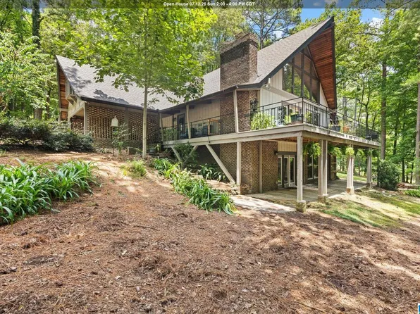 1421 Indian Crest Dr, Indian Springs, AL 35124