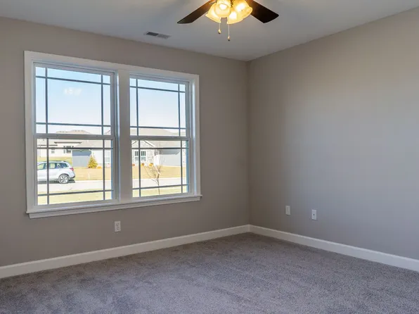 4820 Valley Forge Cir, Ashland, MO 65010
