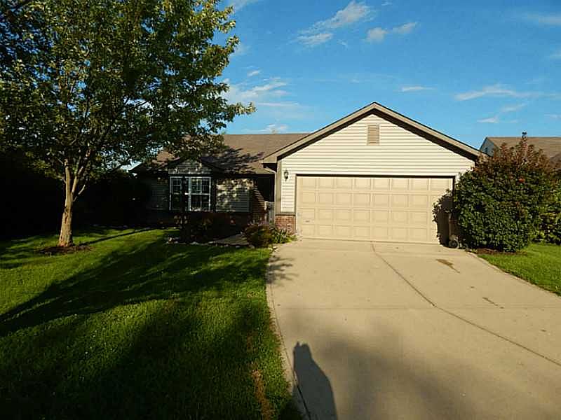 1st image of 8205 Crosser Dr