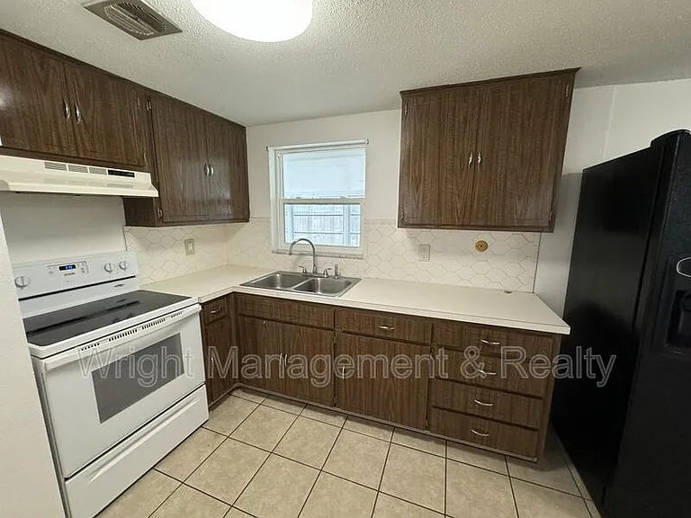 7639 Jasmine Blvd — Photo 7