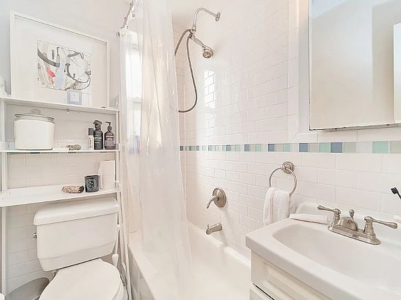 5th image of 42 Grove St APT 4F