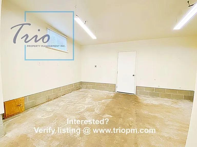 32738 E Mill St — Photo 13